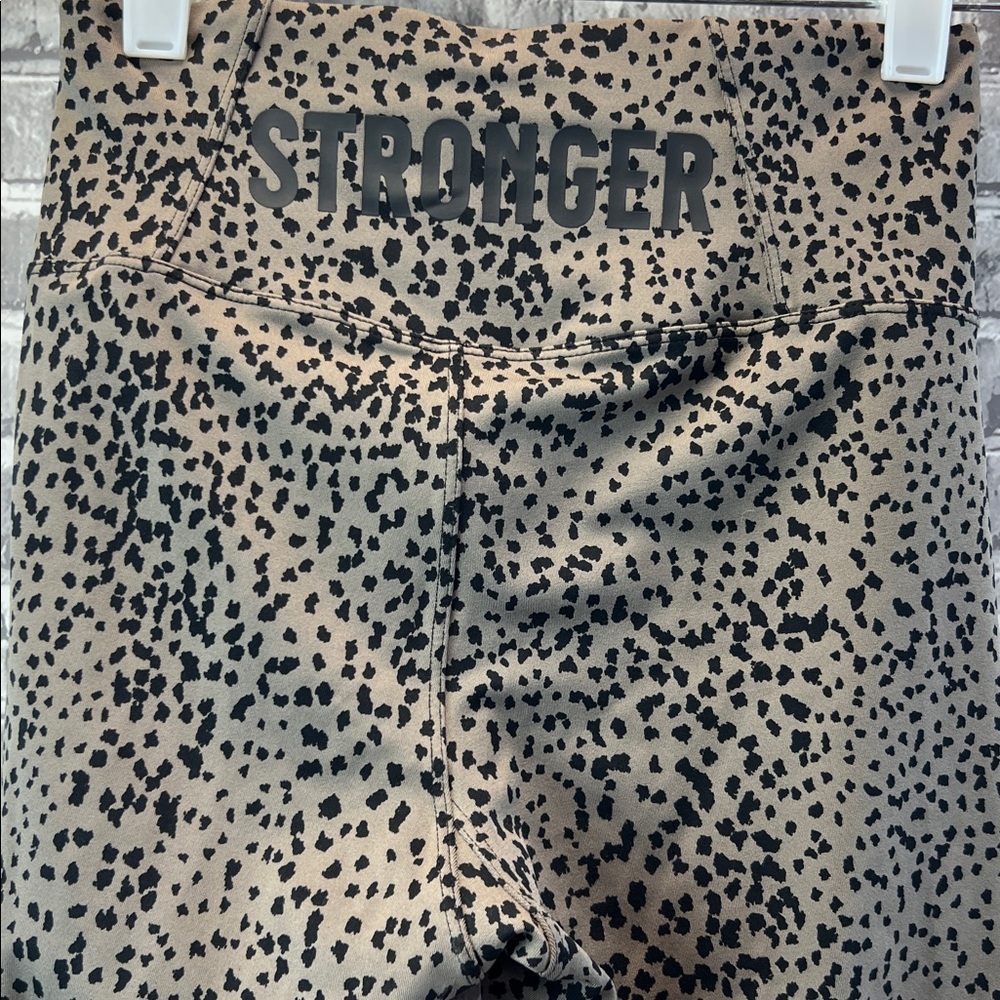 STRONGER Leopard Print‎ Leggings